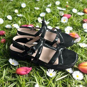 TARYN ROSE Black Patent Platform Sandals Size 8